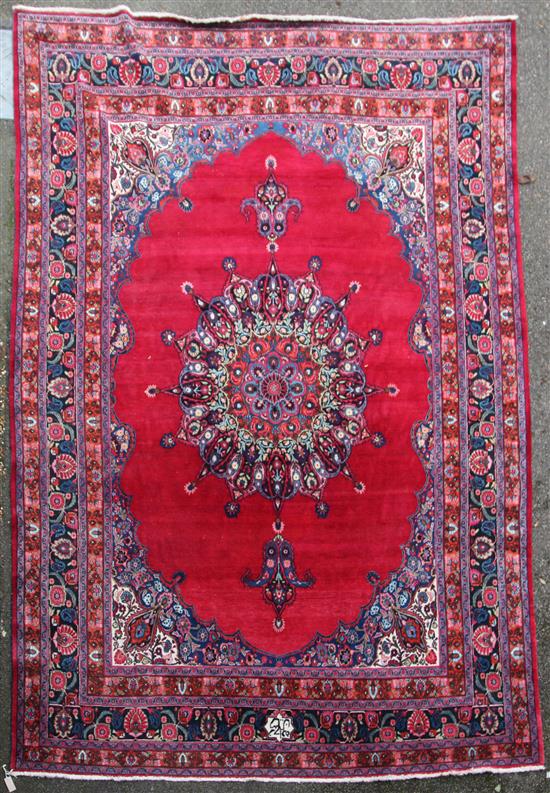 Red & Blue Persian carpet, 12ft 5ins x 9ft(-)